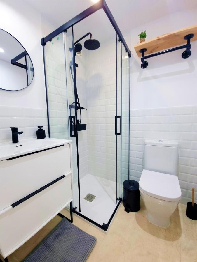 Charlot Center Apartment I Alicante Bagian luar foto