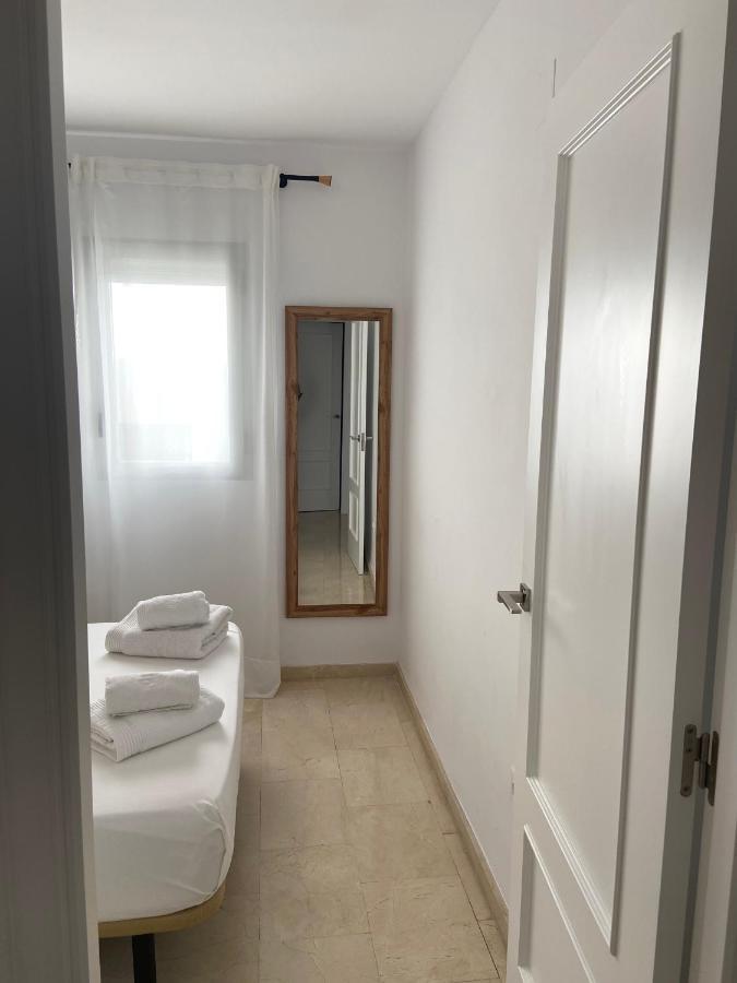 Charlot Center Apartment I Alicante Bagian luar foto